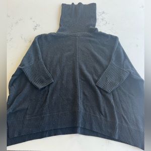 LOFT Poncho 3/4 Sleeve Sweater